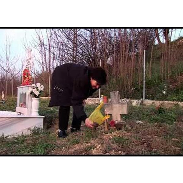 Πάσχα στα μνήματα
