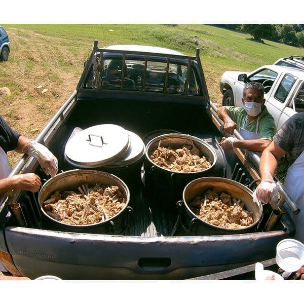 Κουρμπάνι Πεντηκοστή (του Αγίου Πνεύματος)